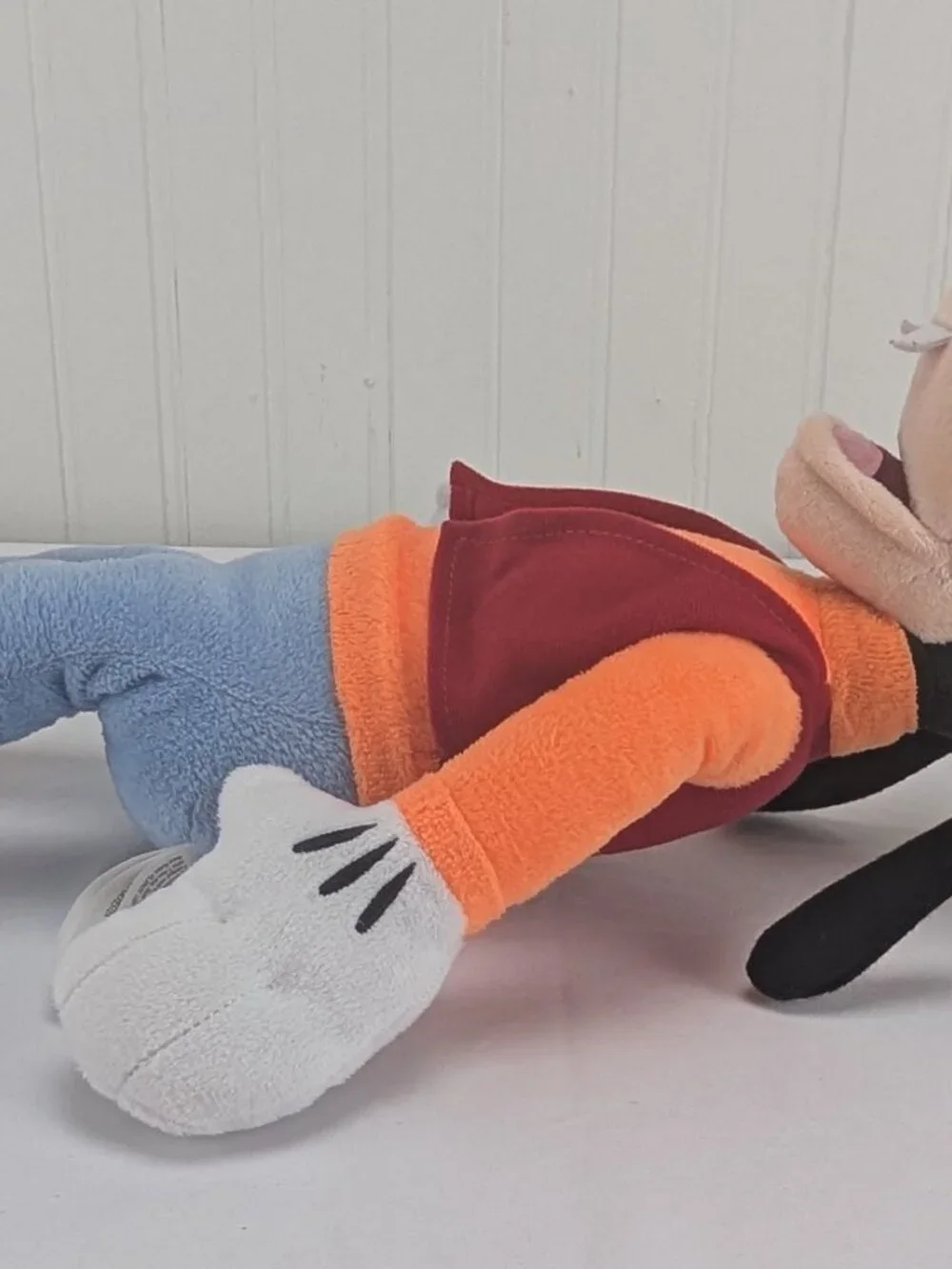 Disney Goofy Plush 18